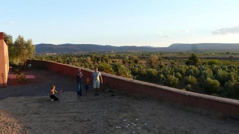 Lescale De Ouarzazate Hotel Tazentoute Bagian luar foto