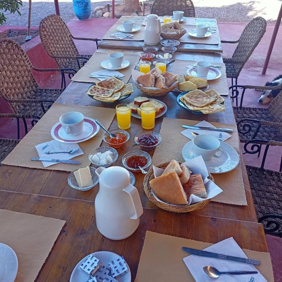 Lescale De Ouarzazate Hotel Tazentoute Bagian luar foto