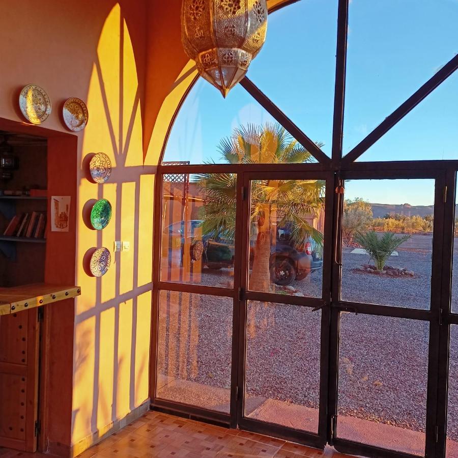 Lescale De Ouarzazate Hotel Tazentoute Bagian luar foto