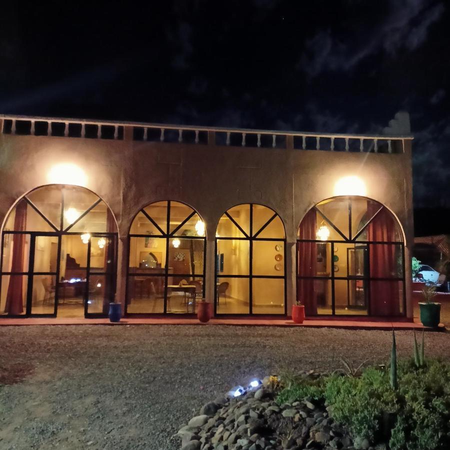 Lescale De Ouarzazate Hotel Tazentoute Bagian luar foto